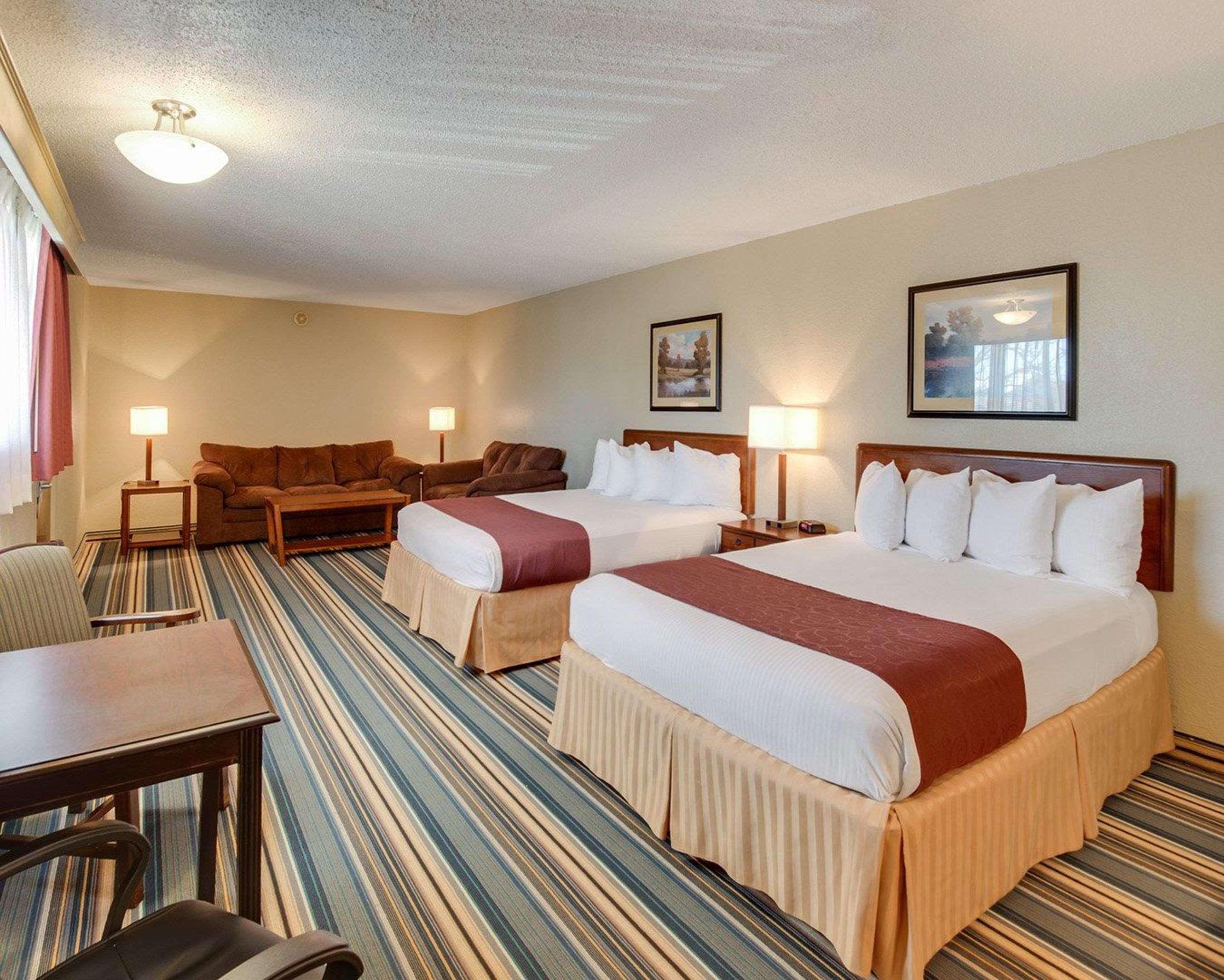 Days Inn By Wyndham Gatesville Екстериор снимка