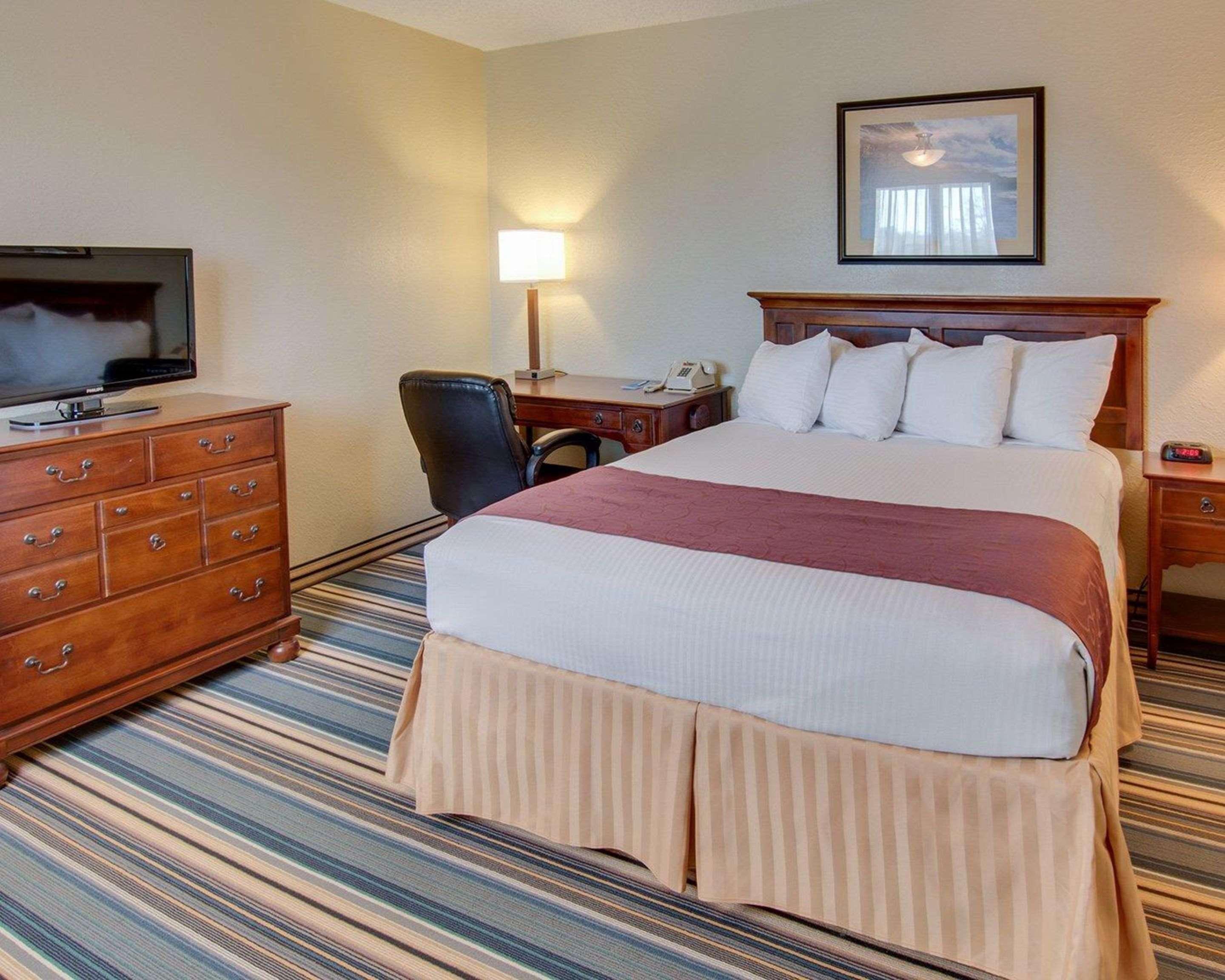 Days Inn By Wyndham Gatesville Екстериор снимка